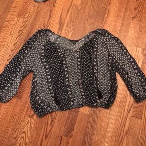 American Eagle Long Sleeve Peasant Top